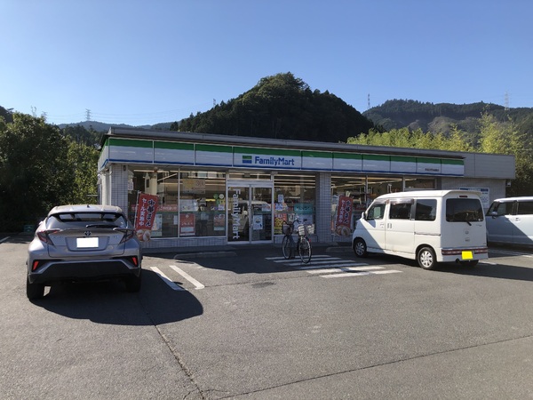 GRAFARE青梅市梅郷６期全５棟　2号棟(ファミリマート青梅吉野梅郷店)