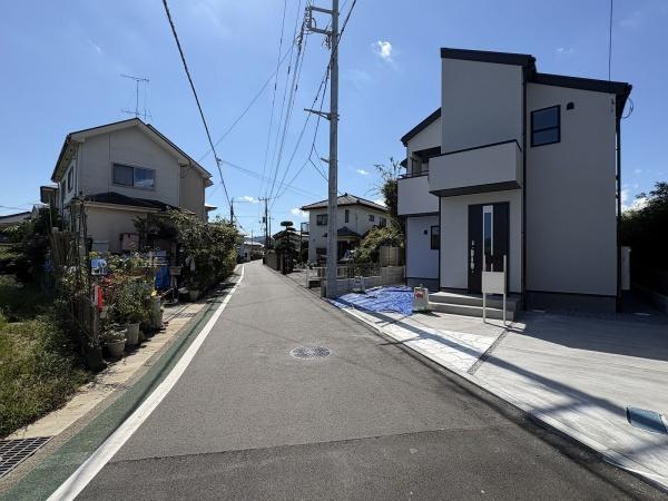 リーブルガーデン日の出町平井第二全1棟