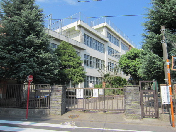 ハイネス第二福生(福生市立福生第六小学校)