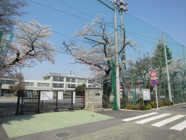 福生加美平全1棟(福生市立福生第四小学校)