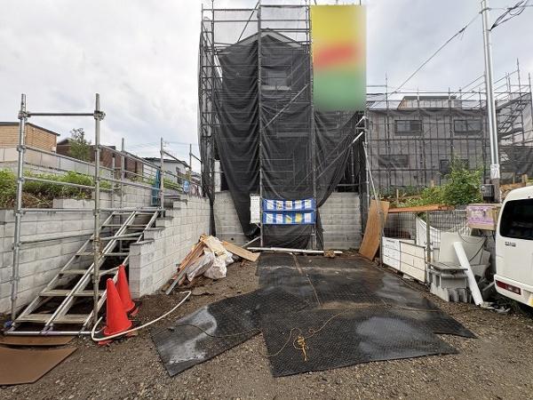 リーブルガーデン青梅和田町第5全3棟　3号棟
