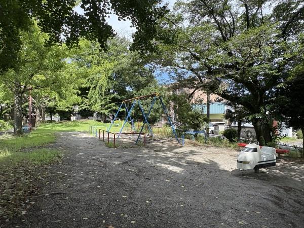 羽村市羽中２丁目の土地(ペリカン児童公園)
