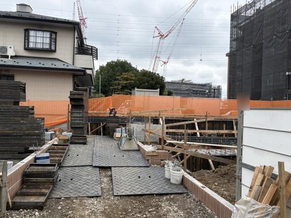 羽村市栄町2丁目全3棟2号棟