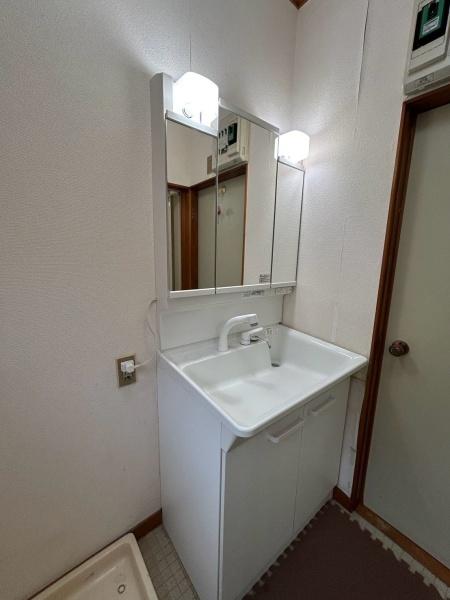青梅市新町４丁目の中古一戸建て
