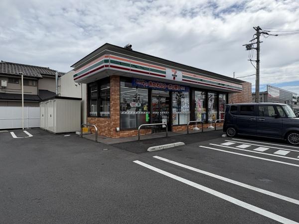 羽村市神明台３丁目の中古一戸建て(セブンイレブン羽村神明台店)