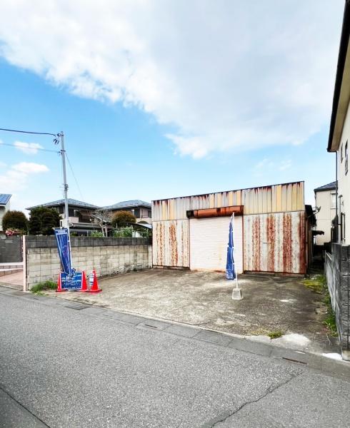 大成町7丁目倉庫付き売地