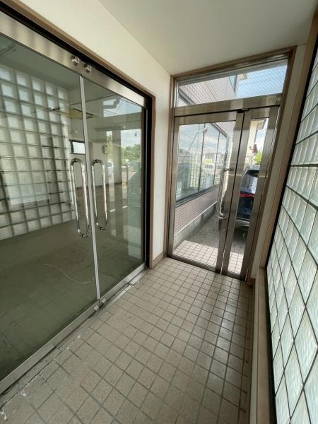 上尾市原市事務所兼住宅