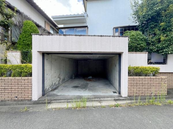 高槻市南平台５丁目の土地