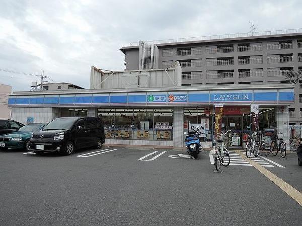 高槻ビューハイツ　2階部分(ローソン高槻北柳川店)