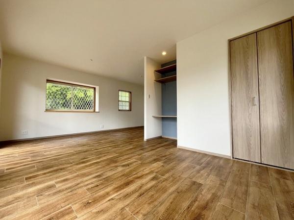 高槻市松が丘４丁目の中古一戸建