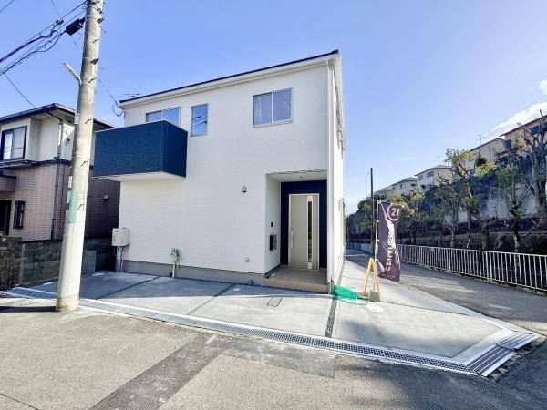 高槻市松が丘４丁目の新築一戸建