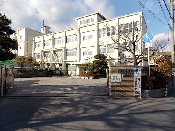 サンクレイドル高槻上牧 14階部分(高槻市立五領小学校)