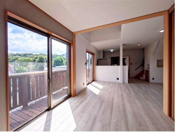 高槻市南平台３丁目の中古一戸建