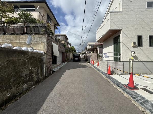 高槻市安岡寺町４丁目の新築一戸建
