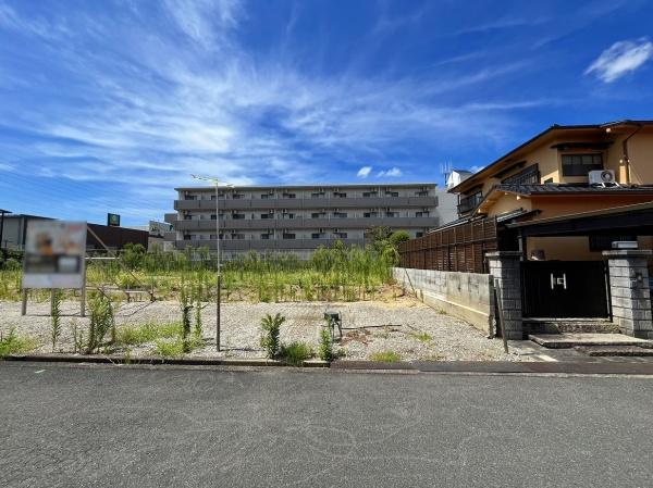 高槻市大塚町３丁目の土地