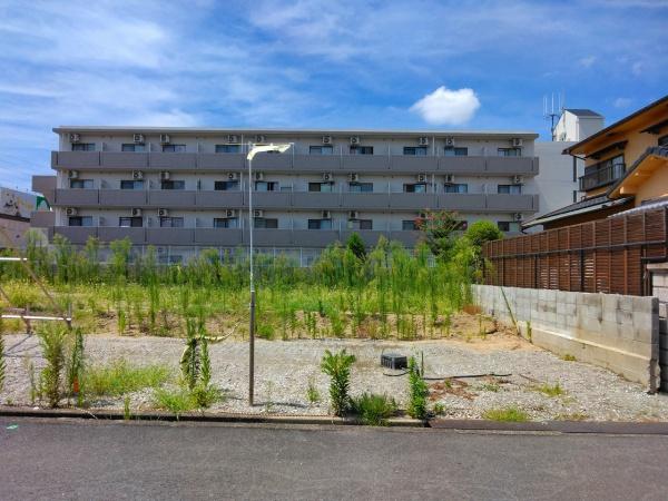 高槻市大塚町３丁目の土地