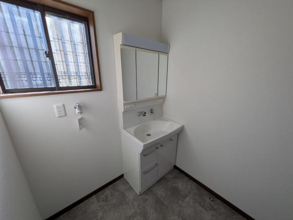 高槻市竹の内町の中古一戸建て