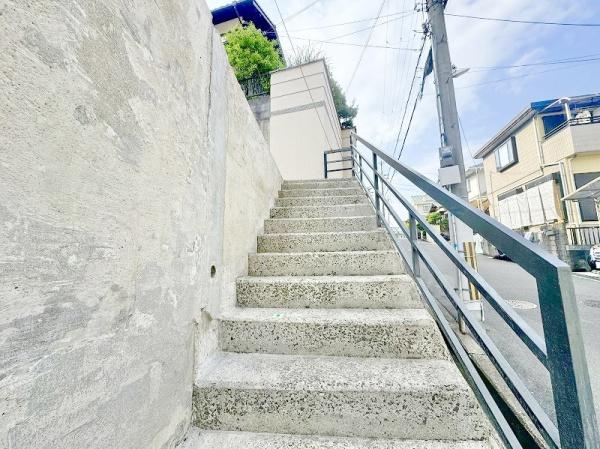 高槻市日吉台六番町の土地