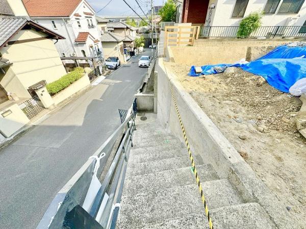 高槻市日吉台六番町の新築一戸建