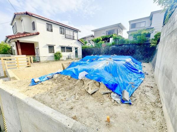 高槻市日吉台六番町の新築一戸建