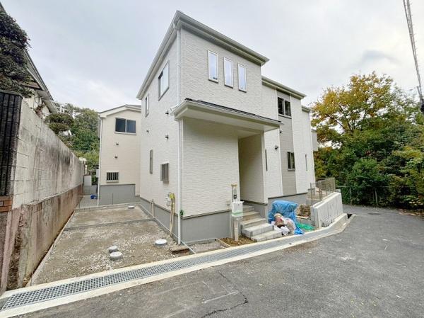 高槻市安岡寺町１丁目の新築一戸建