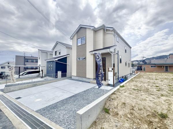 高槻市奈佐原元町の新築一戸建