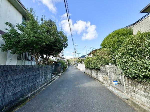 高槻市東上牧３丁目の土地