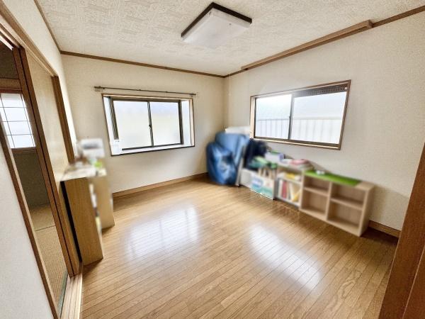 高槻市南平台５丁目の中古一戸建て