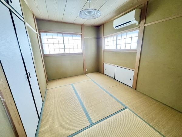 高槻市南平台５丁目の中古一戸建て