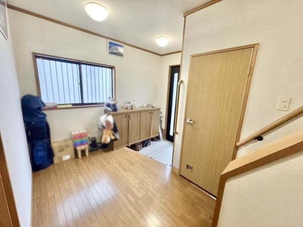 高槻市南平台５丁目の中古一戸建て