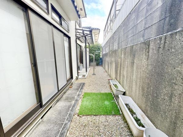 高槻市南平台５丁目の中古一戸建て