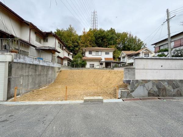 高槻市日吉台三番町の売土地