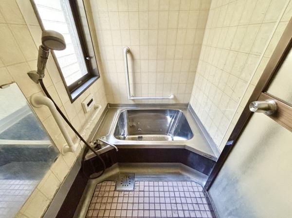 高槻市芝谷町の中古一戸建て