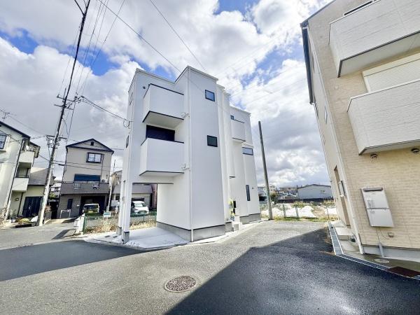 高槻市東天川３丁目の新築一戸建