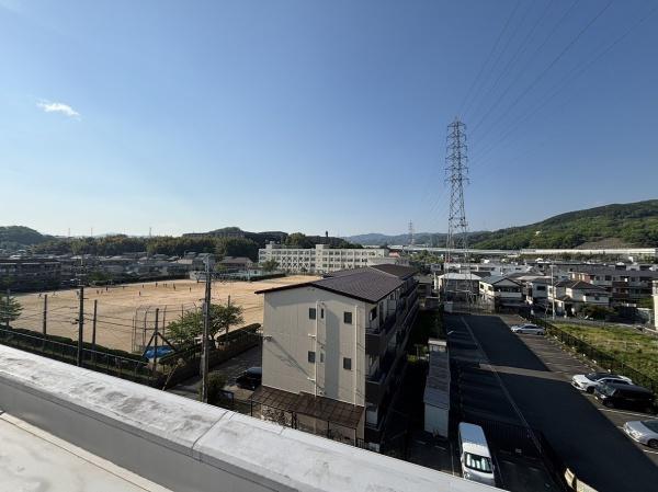 ユニハイム高槻　5階