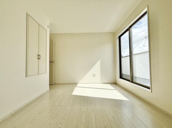 高槻市安岡寺町５丁目の新築一戸建