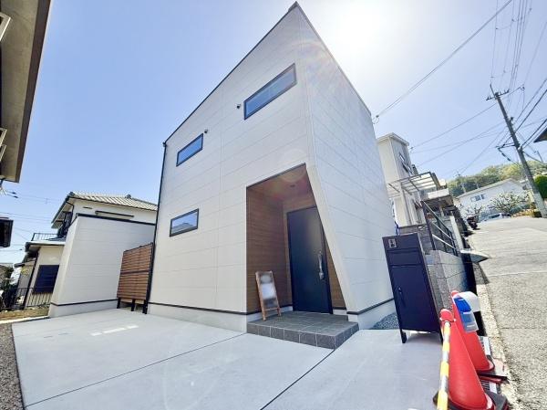 高槻市松が丘４丁目の新築一戸建