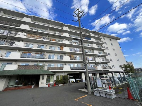 高槻ロイヤルハイツ　6階部分