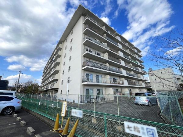 高槻ロイヤルハイツ　6階部分