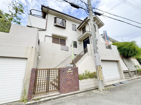 高槻市南平台５丁目の中古一戸建て