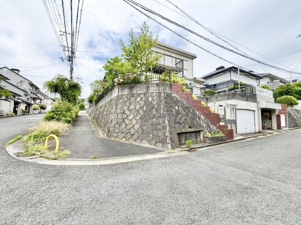 高槻市南平台５丁目の中古一戸建て