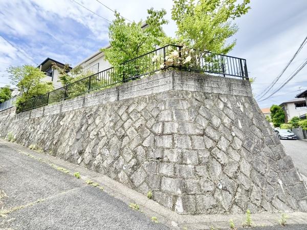 高槻市南平台５丁目の中古一戸建