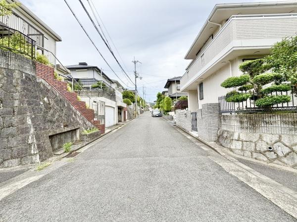高槻市南平台５丁目の中古一戸建て