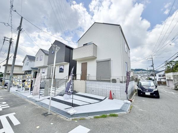 高槻市安岡寺町２丁目の中古一戸建て