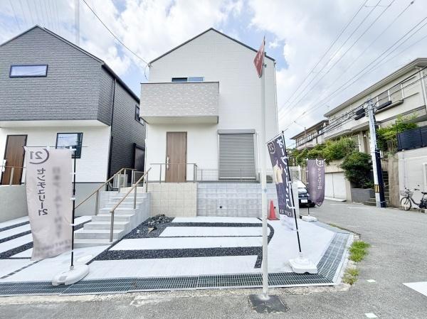 高槻市安岡寺町２丁目の中古一戸建