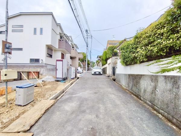 高槻市安岡寺町２丁目の新築一戸建