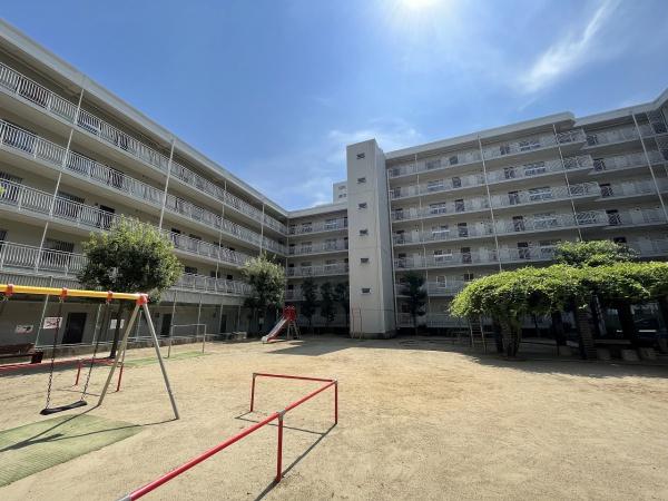 シャルマンコーポ摂津富田　5階部分