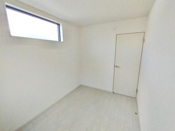 高槻市西冠１丁目の新築一戸建