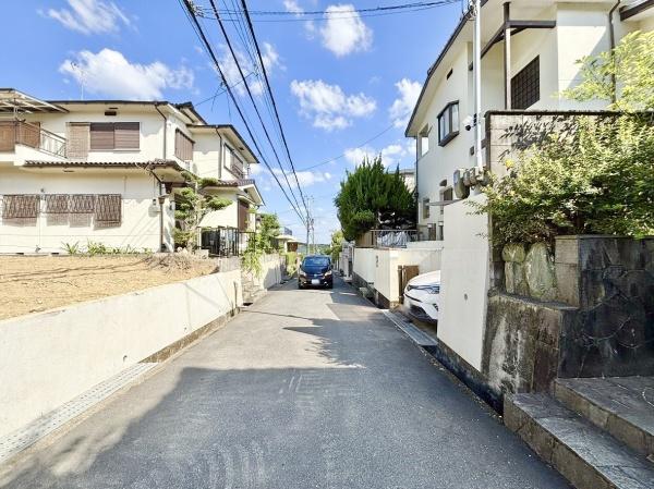 高槻市安岡寺町５丁目の土地