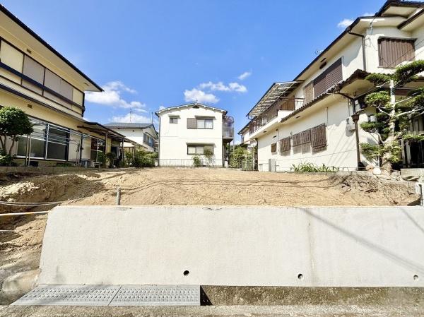高槻市安岡寺町５丁目の土地